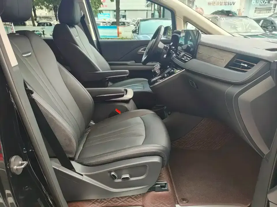 Hongqi Hongqi HQ9 PHEV