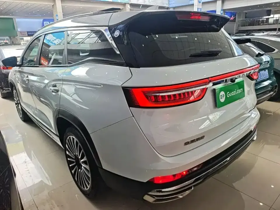 Jetour X90