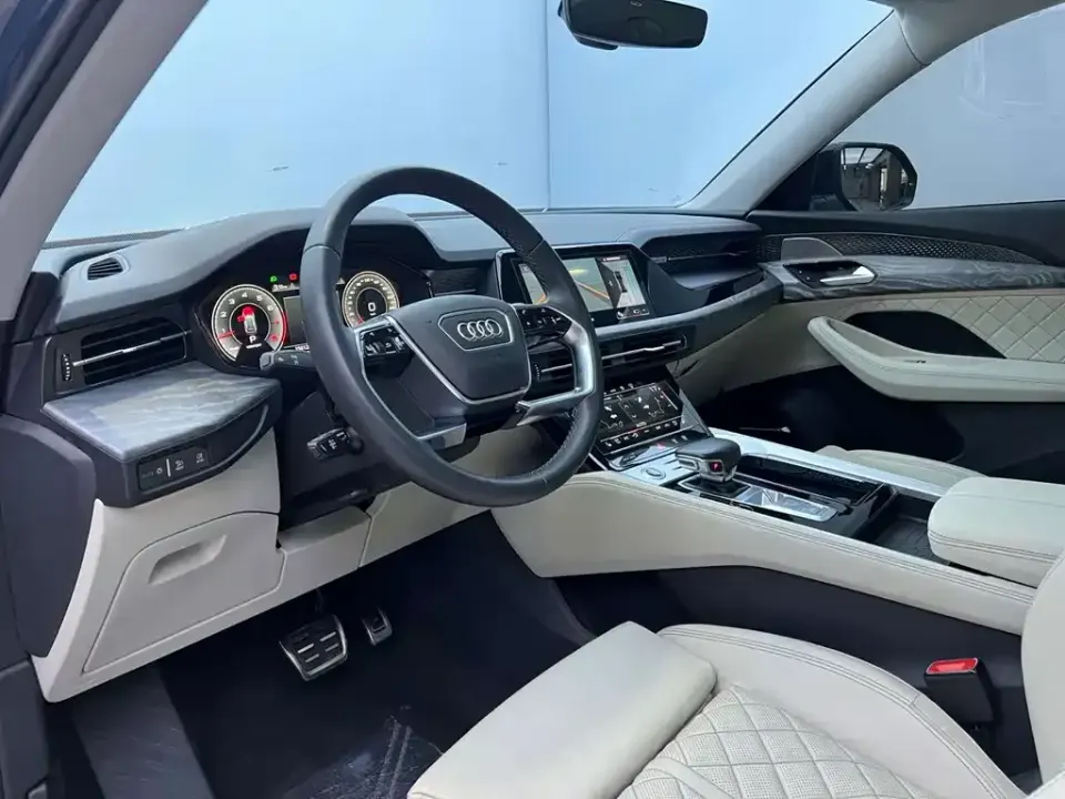 Audi Q6