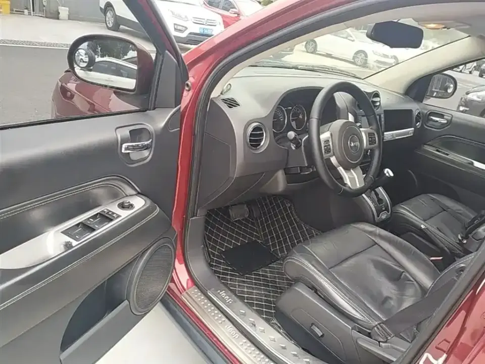 Jeep Compass (Import)