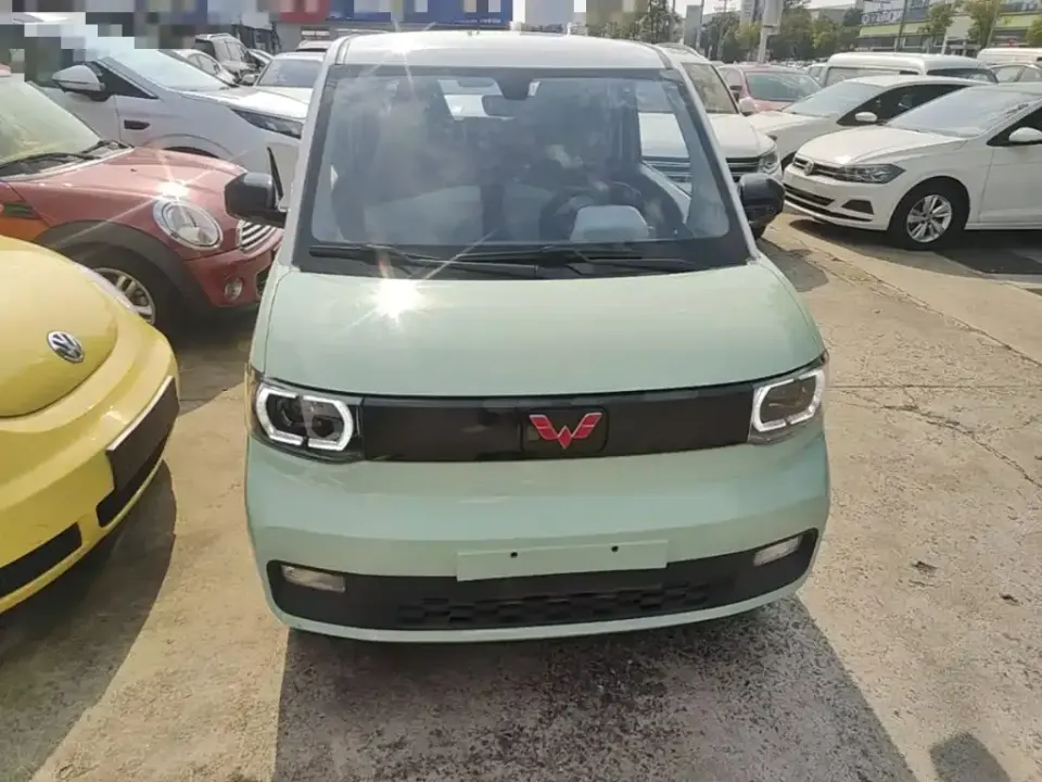 Wuling MINIEV