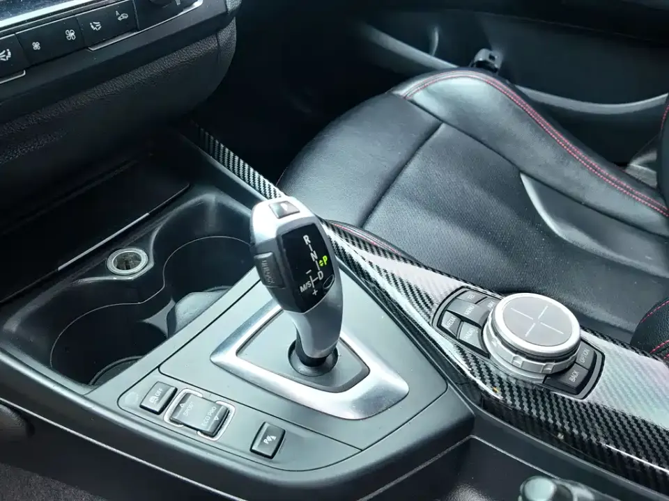 BMW 1 Series (Import)
