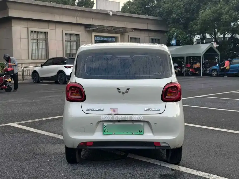 Wuling MINIEV