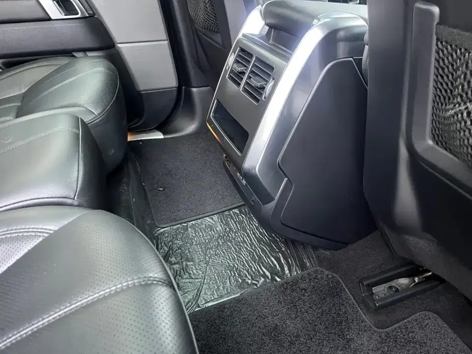 Land Rover Sport
