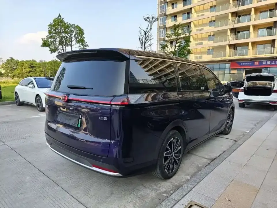 GAC Trumpchi E8 PHEV
