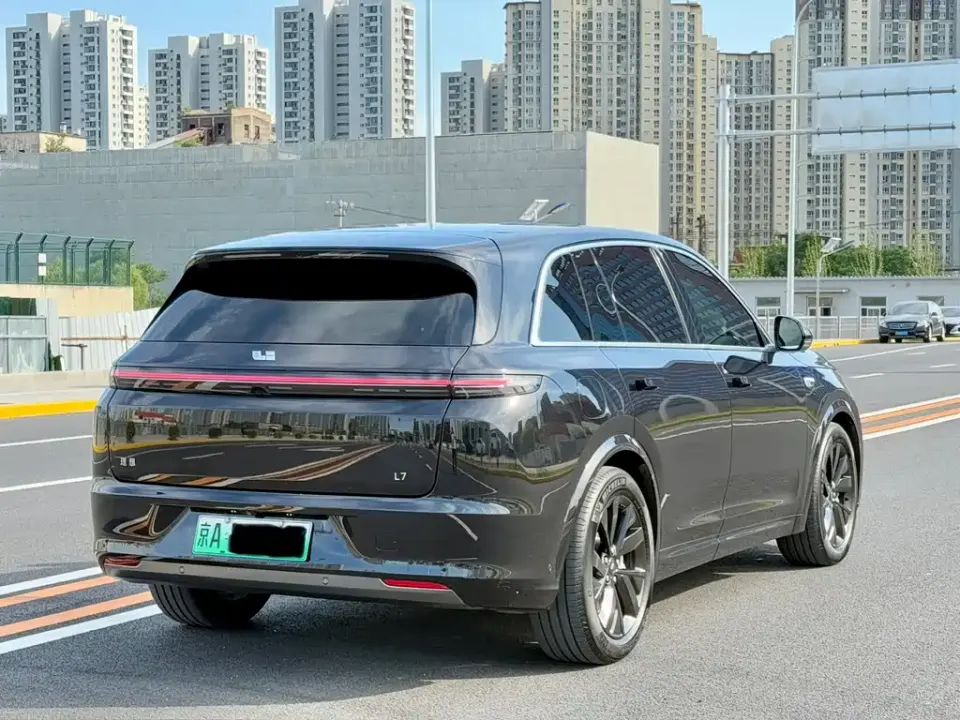 Li Li L7