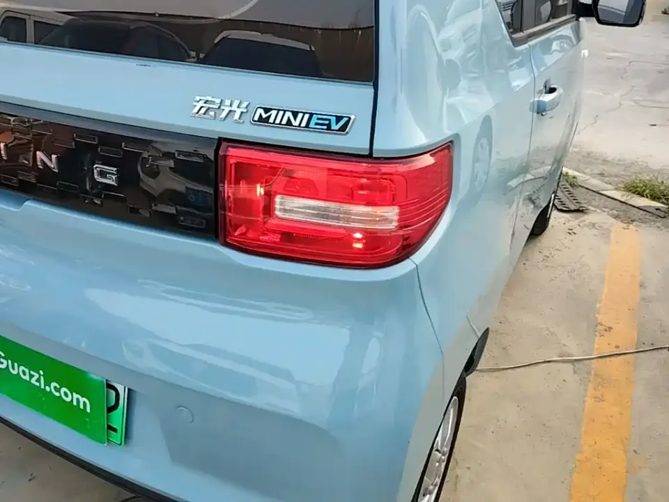 Wuling MINIEV
