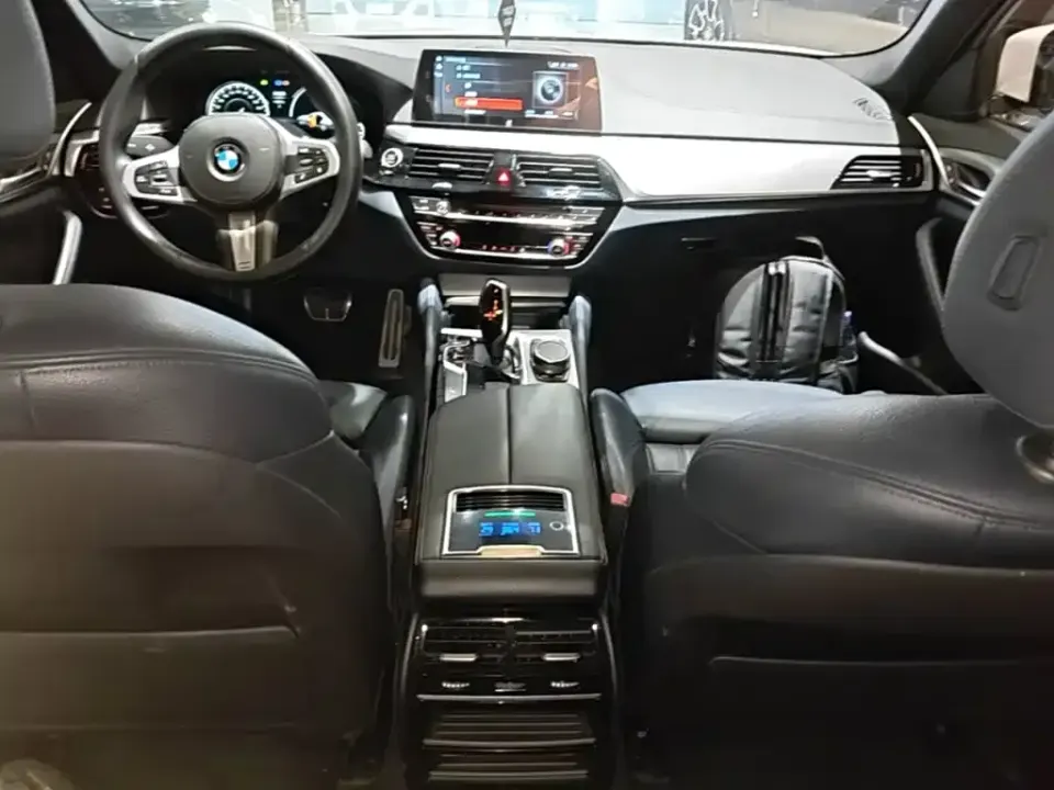 BMW 5 Series (Import)