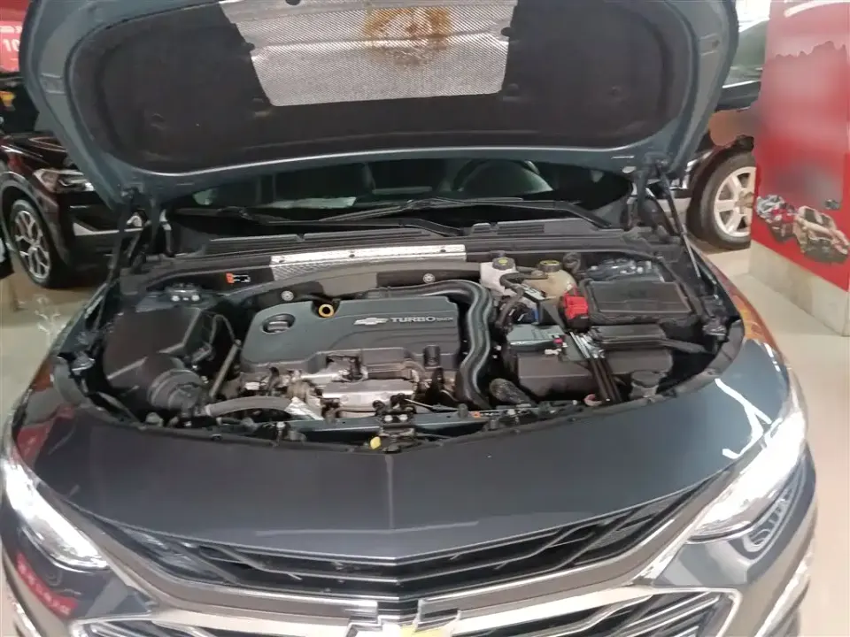 Chevrolet Malibu XL