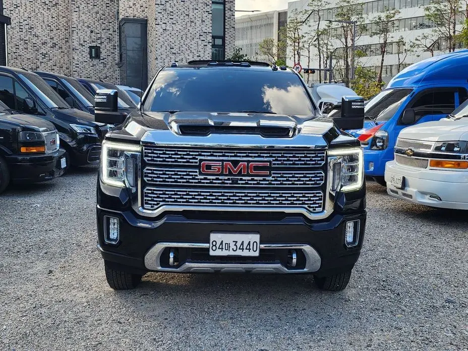 GMC Sierra