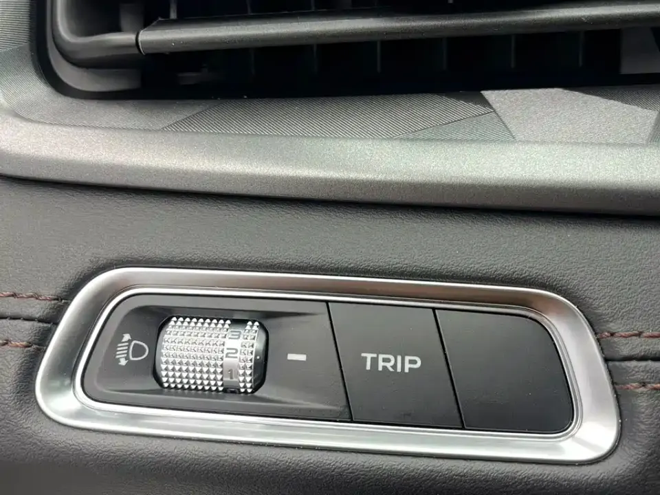Geely Vision X6