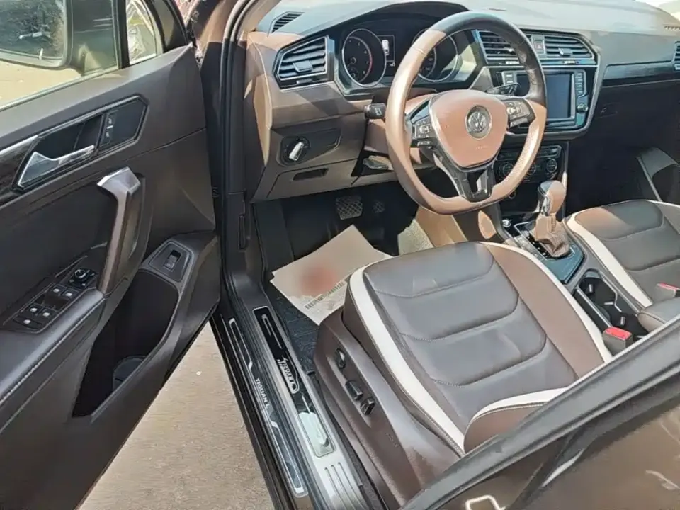 Volkswagen Tiguan L