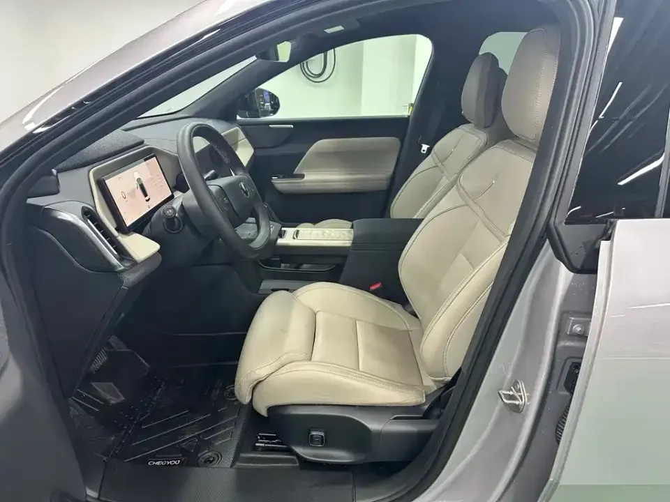 Volvo XC70 PHEV