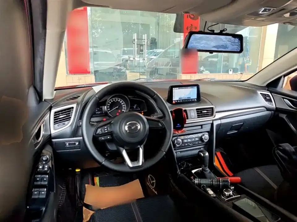 Mazda 3 Axela