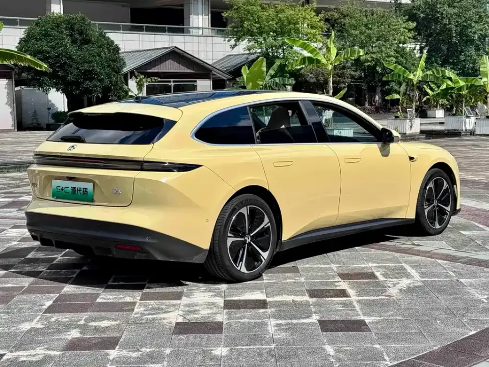 Nio ET5T