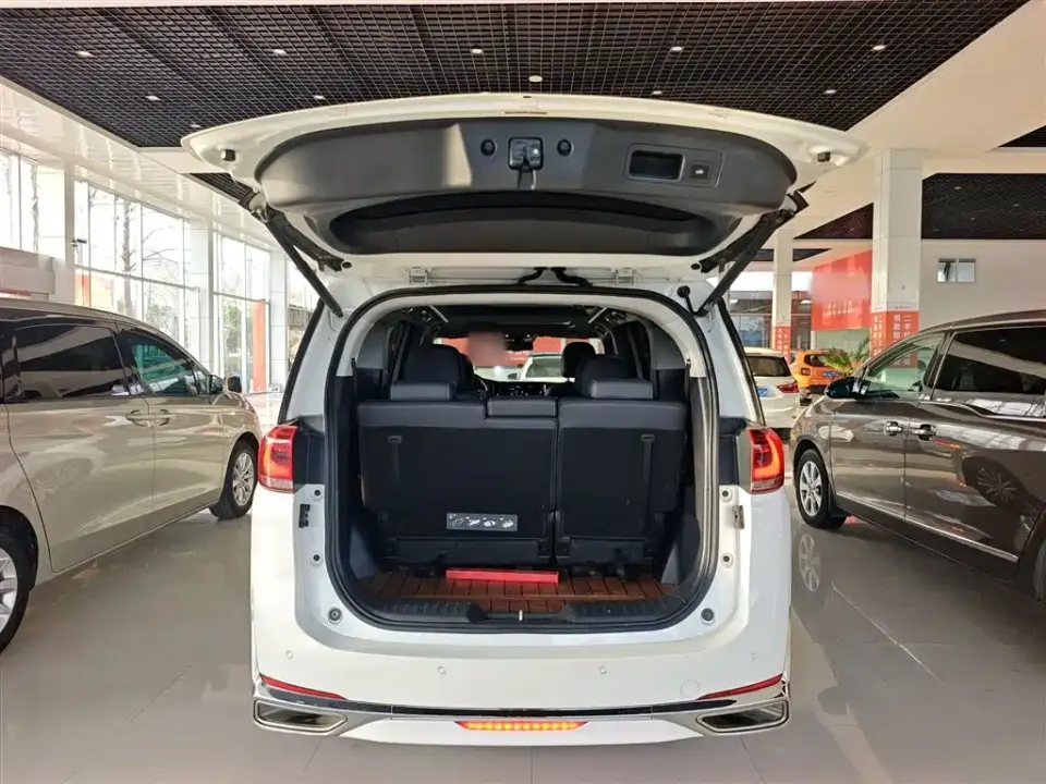 GAC Trumpchi M8