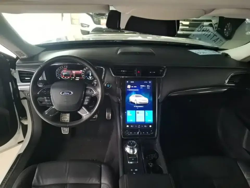 Ford Taurus