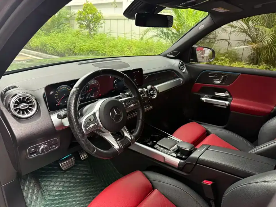 Mercedes-Benz GLB AMG