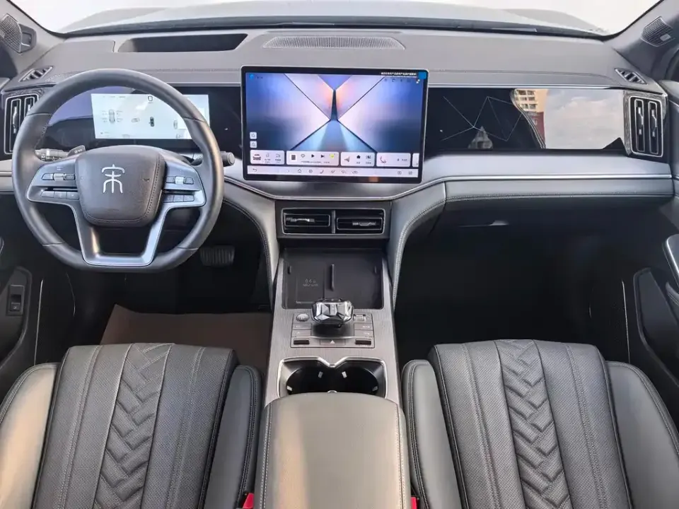 BYD L DM-i
