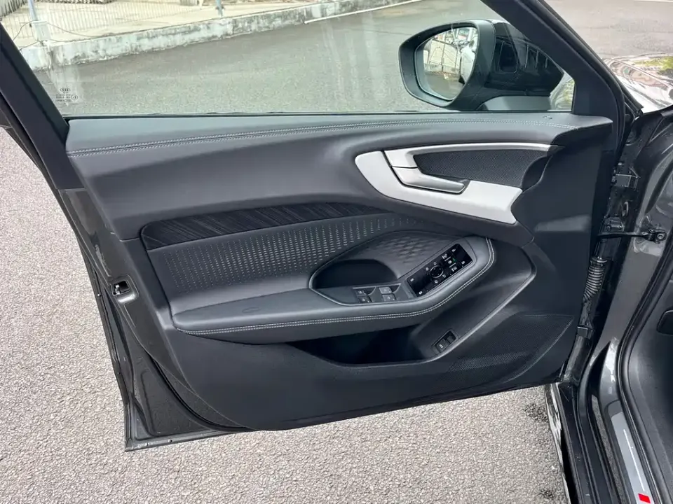 Audi A5L
