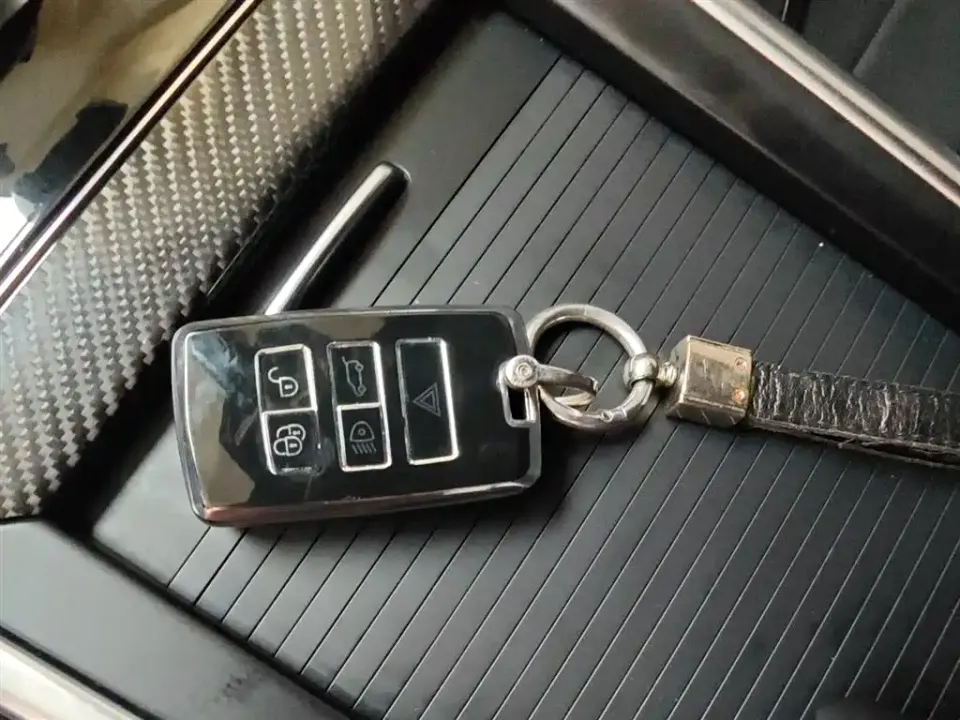 Jaguar XEL