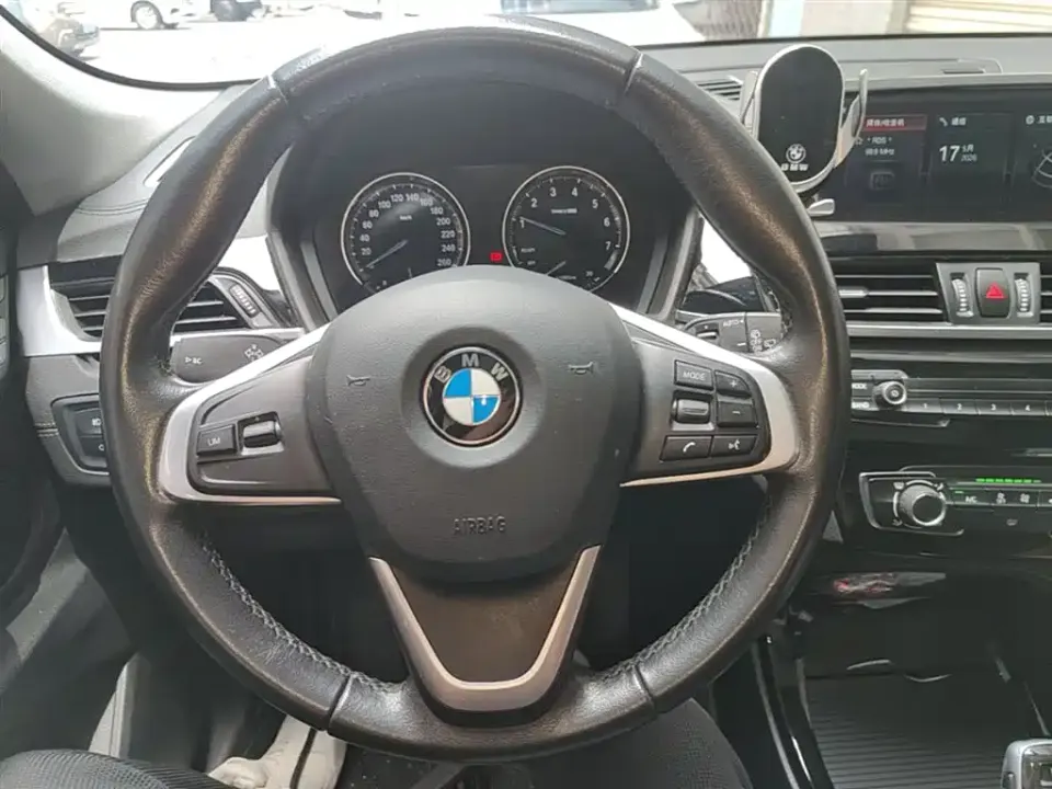 BMW X2 (Import)