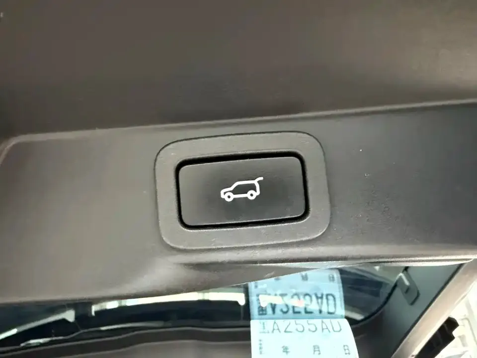 Land Rover Sport