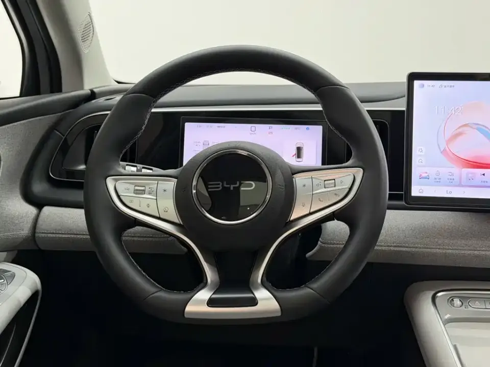 BYD Sealion 05 EV