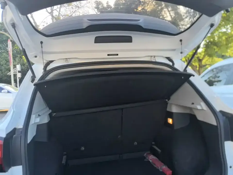 Roewe RX3