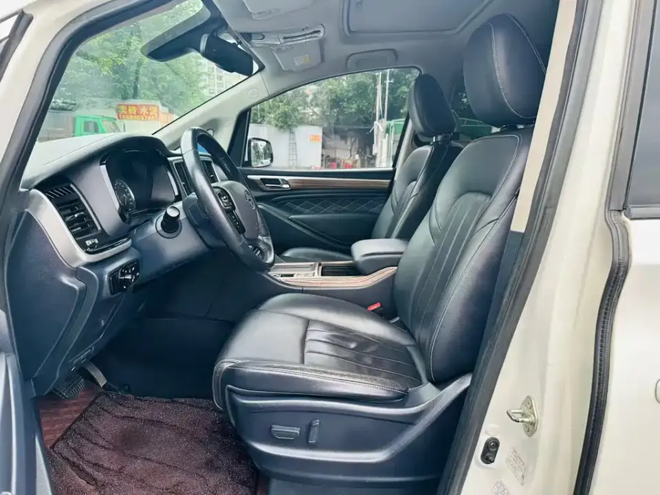 GAC Trumpchi M8