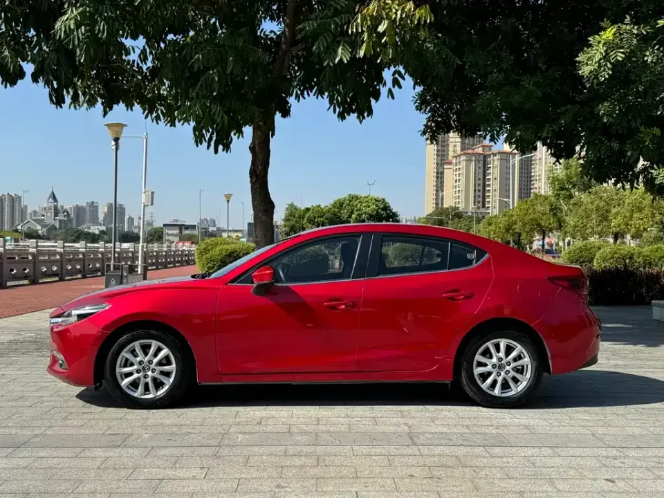 Mazda 3 Axela