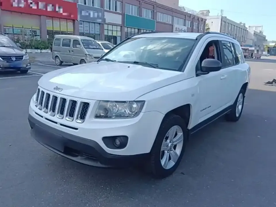 Jeep Compass (Import)