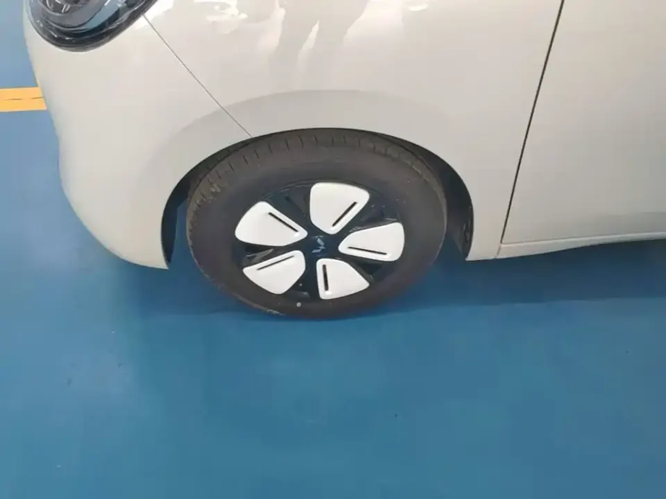 Wuling MINIEV