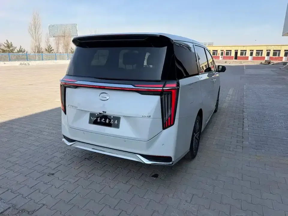 GAC Trumpchi M8