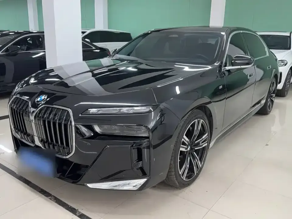 BMW 7-Series