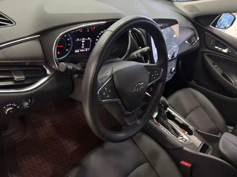 Chevrolet Malibu XL
