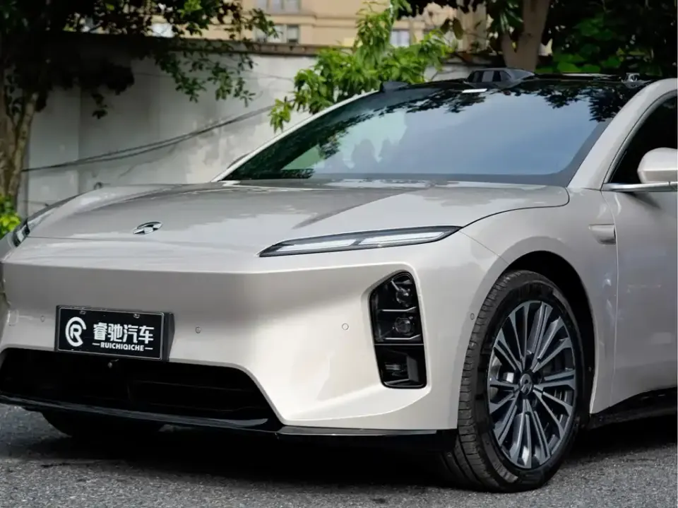 Nio ET5T