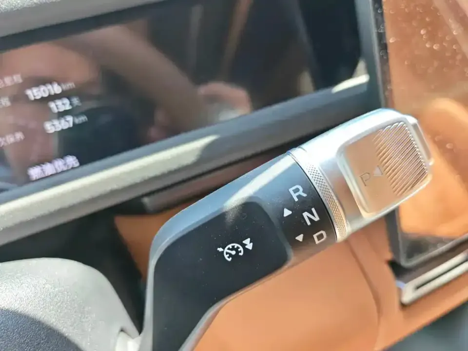 iCAR iCAR V27