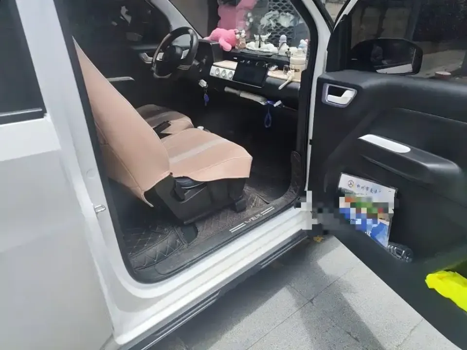 Wuling MINIEV