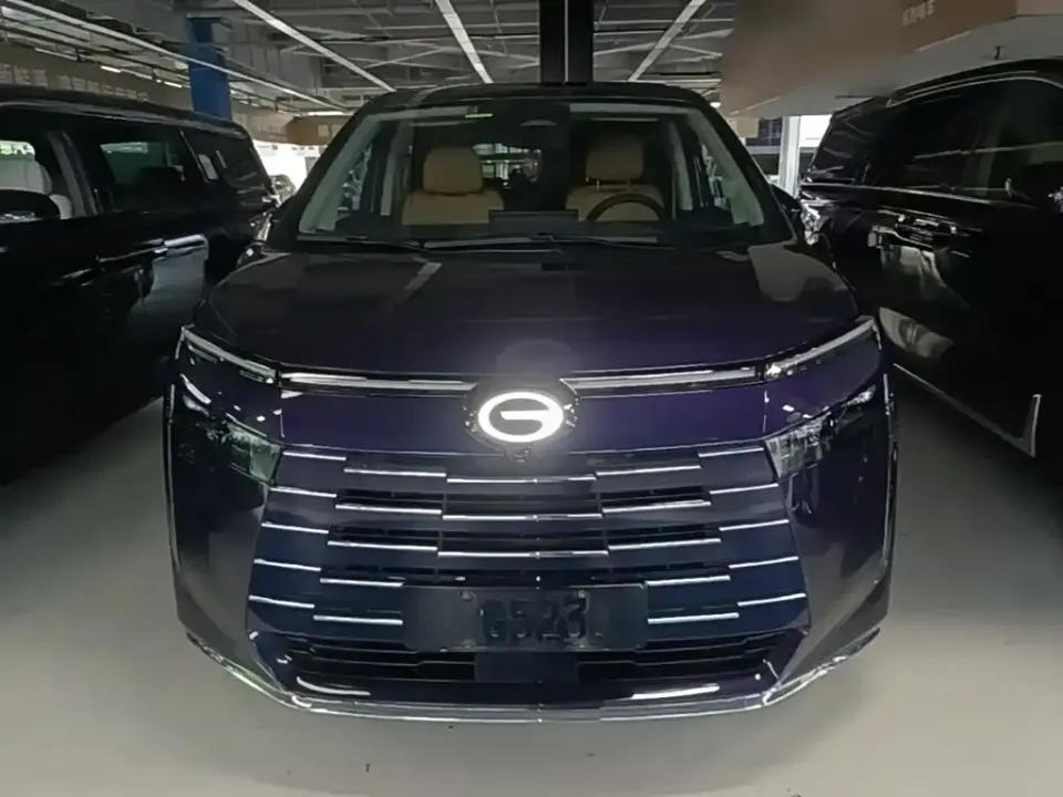 GAC Trumpchi E8 PHEV