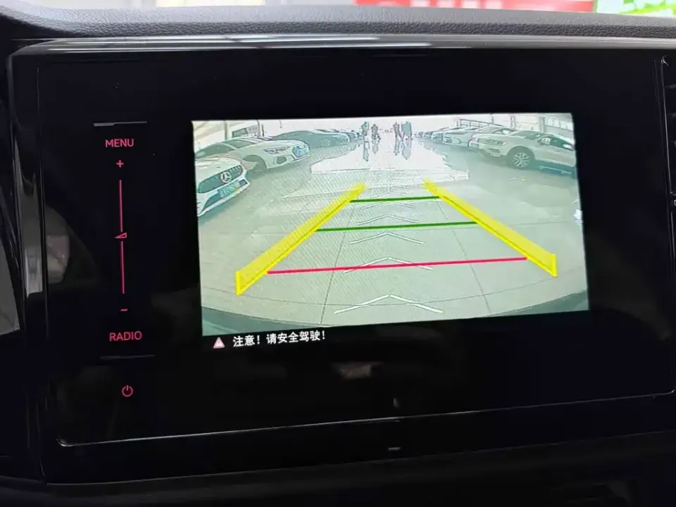 Jetta VS5