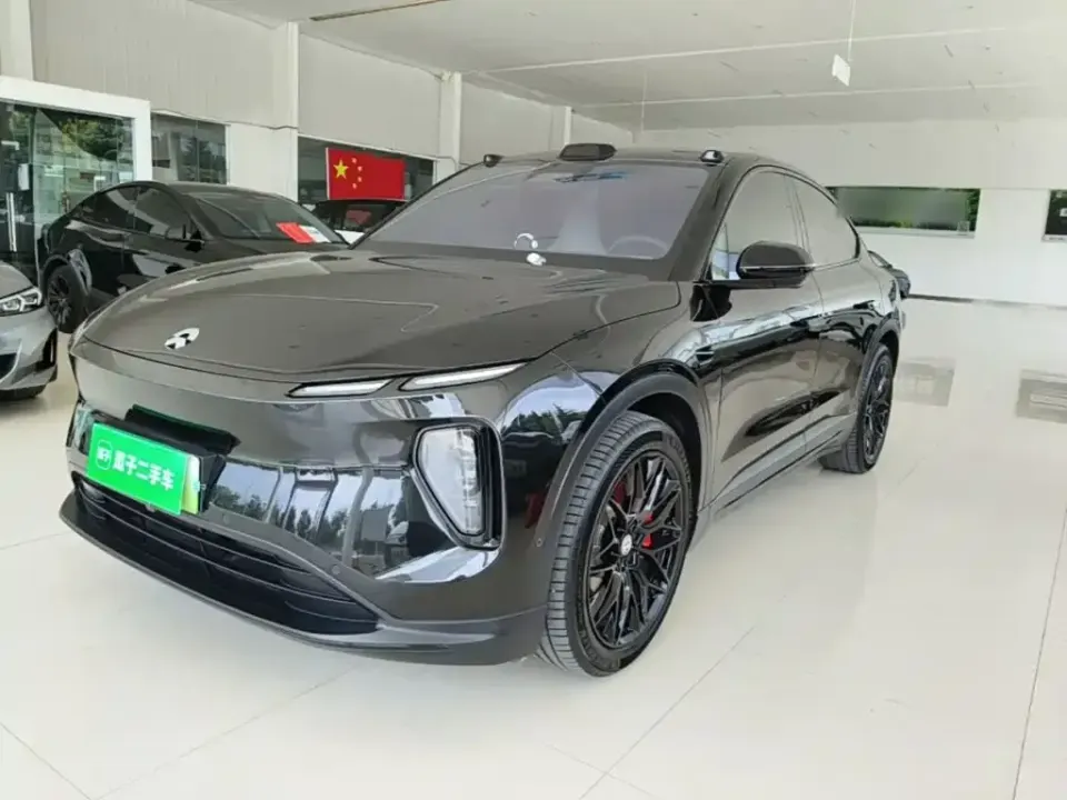 Nio EC6