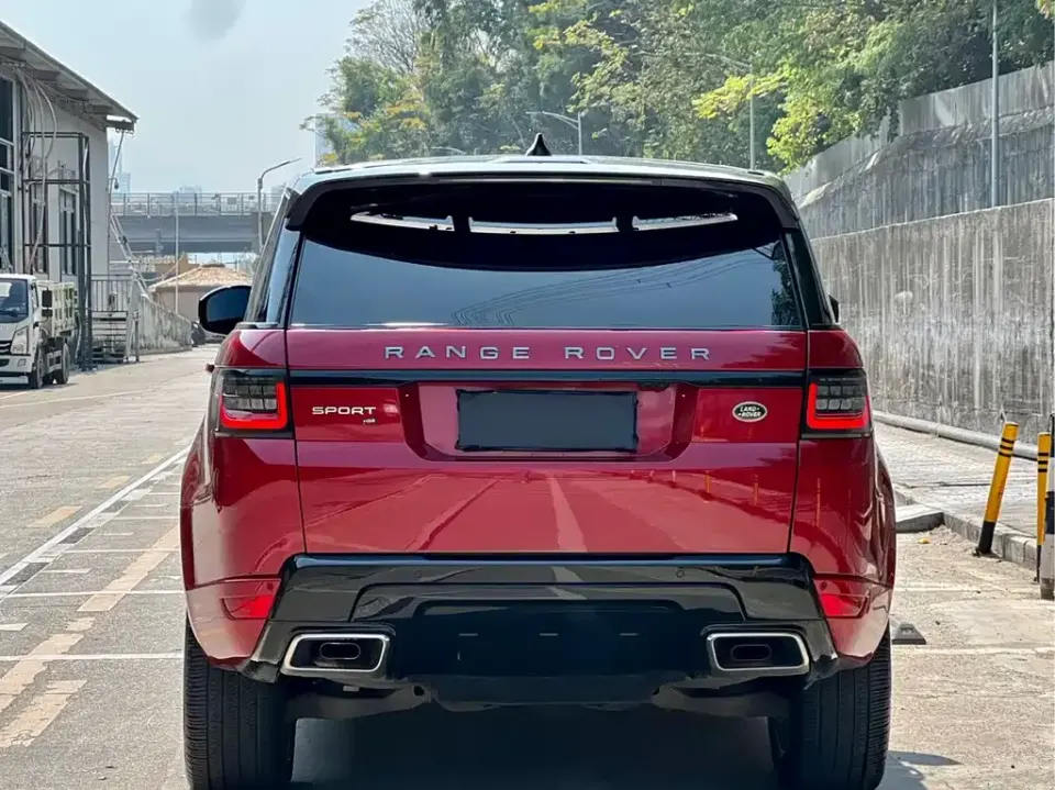 Land Rover Sport