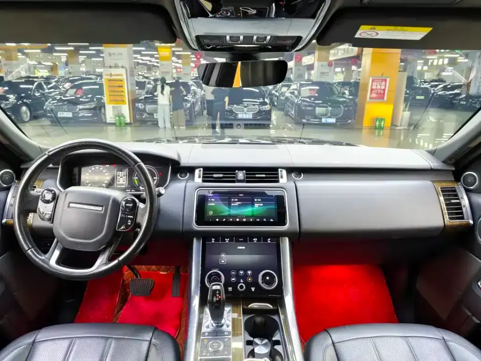 Land Rover Sport PHEV