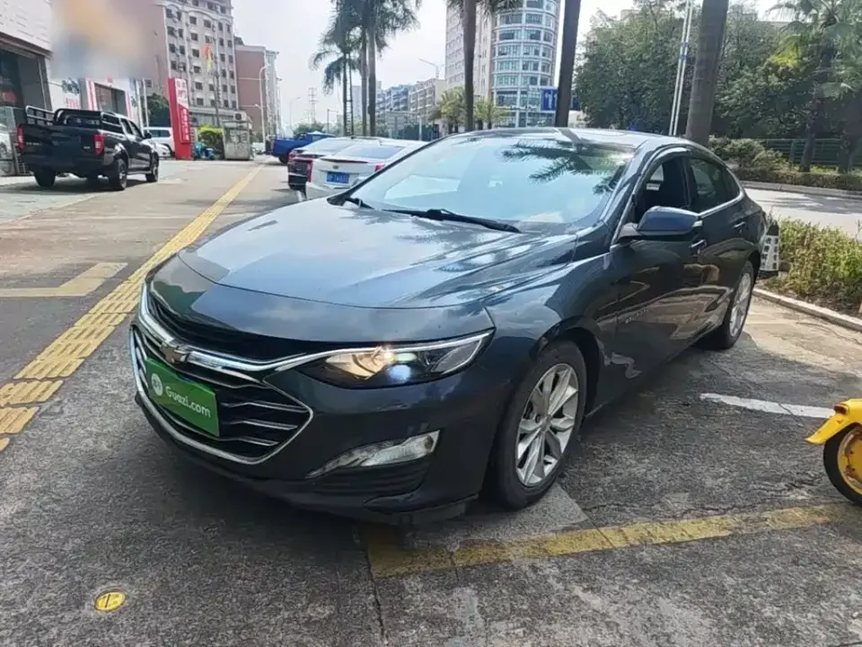 Chevrolet Malibu XL