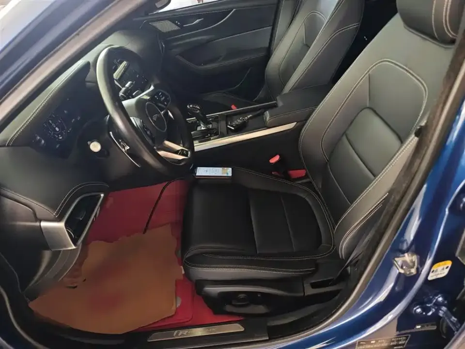Jaguar XEL