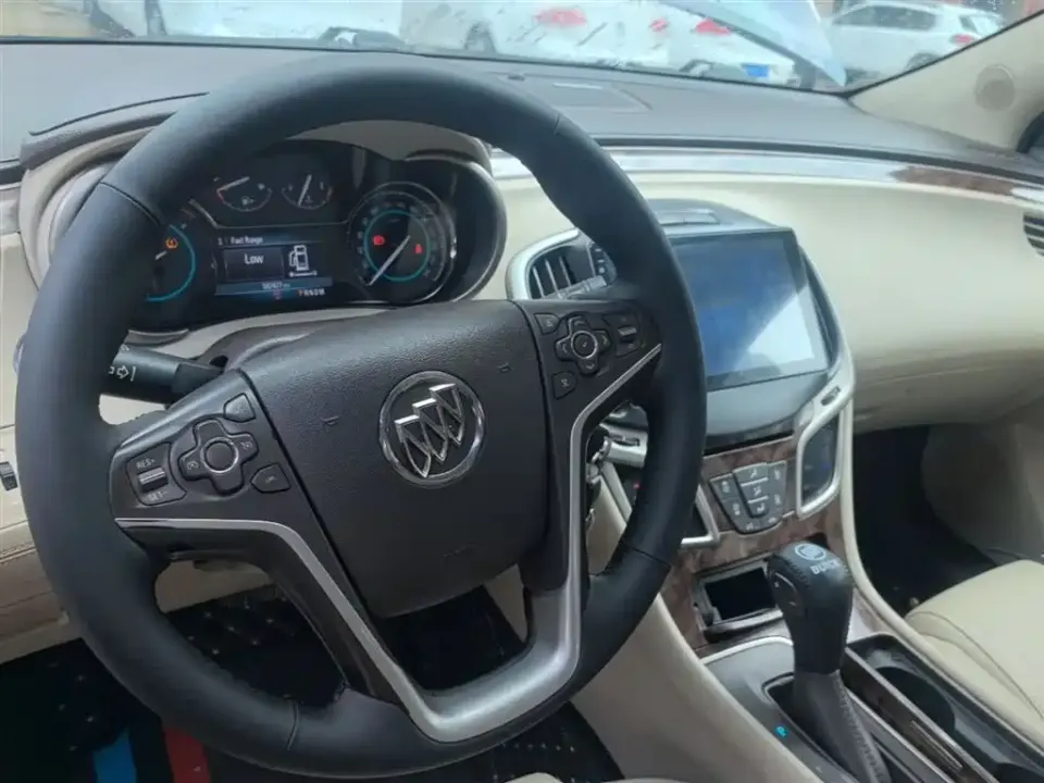 Buick LaCrosse