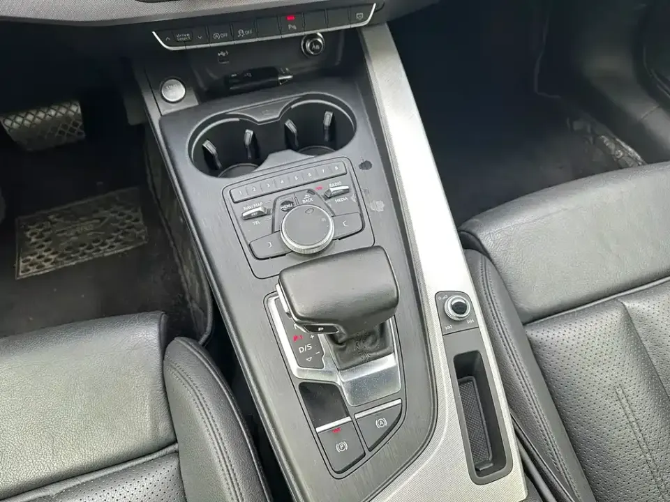 Audi A5 (Import)