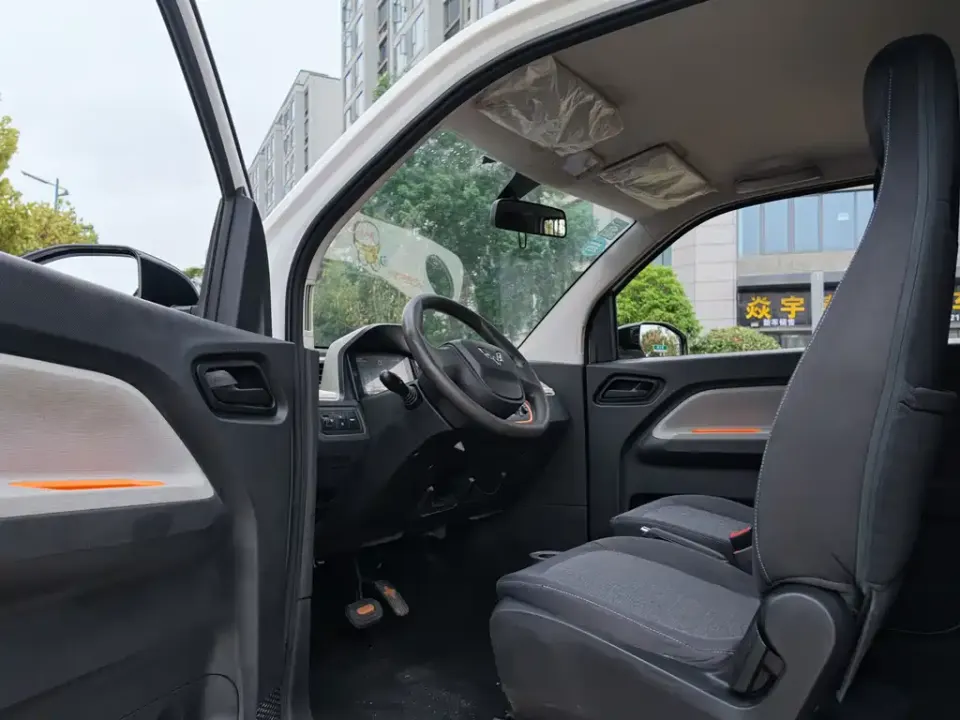 Wuling MINIEV
