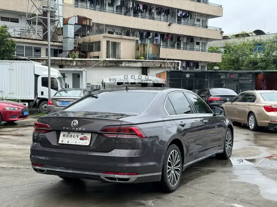 Volkswagen Phideon